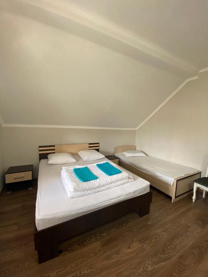 Vip Hostel Mukačevo Esterno foto