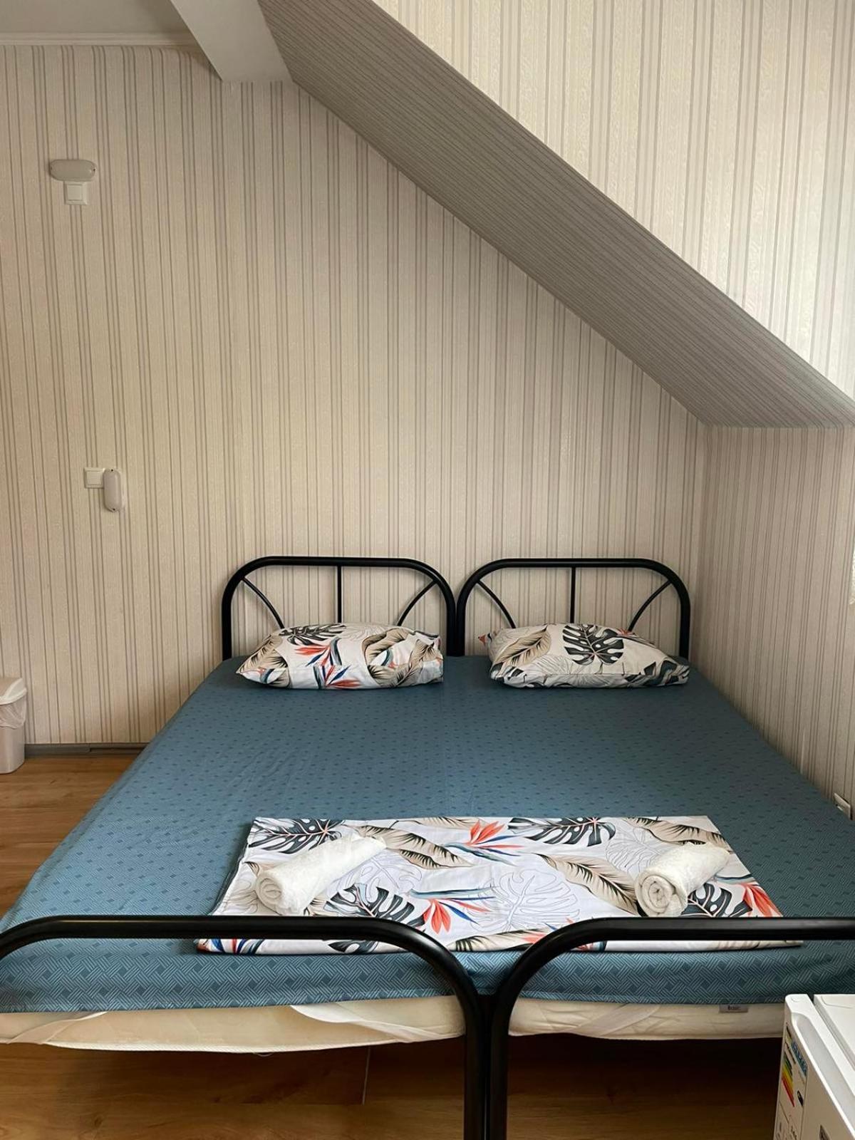 Vip Hostel Mukačevo Esterno foto