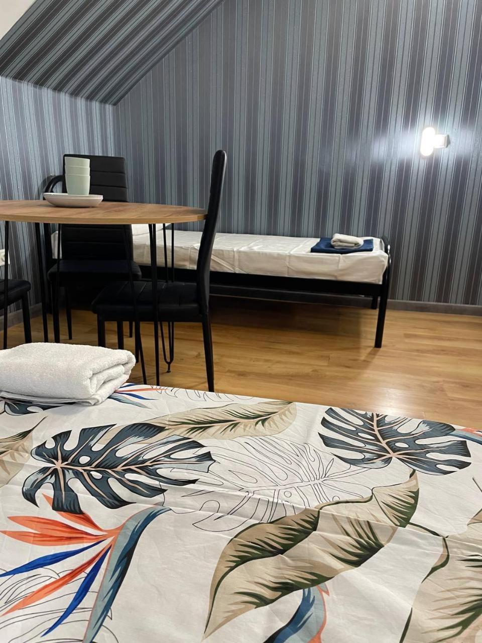 Vip Hostel Mukačevo Esterno foto